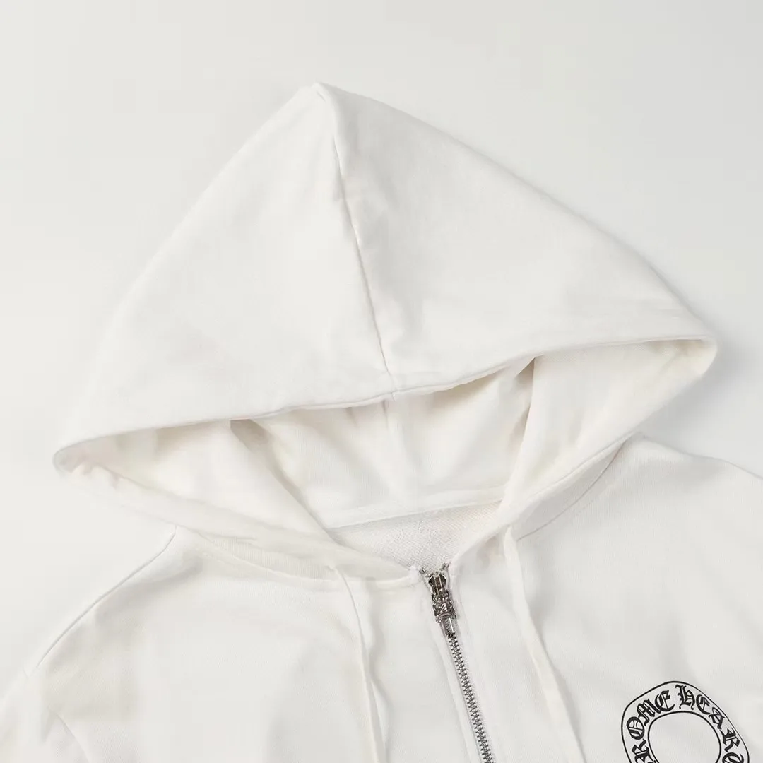 P240 Cross-border running quantity model, please do not place an order if you are pursuing quality - Chrome Hearts/Chrome Hearts 23ss scroll horseshoe print zipper sweatshirt cardigan jacket - High weight, high density and high quality. The wool is soft, delicate and skin-friendly. It feels soft and silky. It has excellent warmth and skin-friendly properties. - Custom-woven and dyed, no color difference. No matter the fabric or workmanship details, it beats the ordinary version on the market. - Hardware and zipper accessories are all customized, full of details - Color: black white -Size: S M L XL
